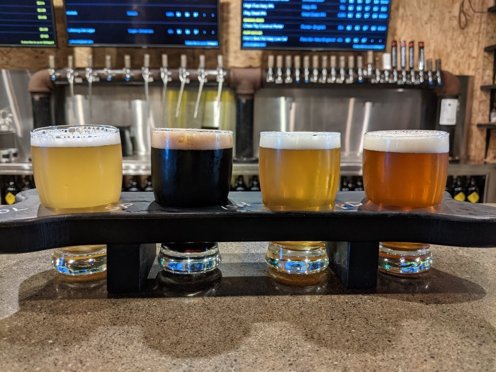 Yellow Dog Brewing Co.-穆迪港必去景点