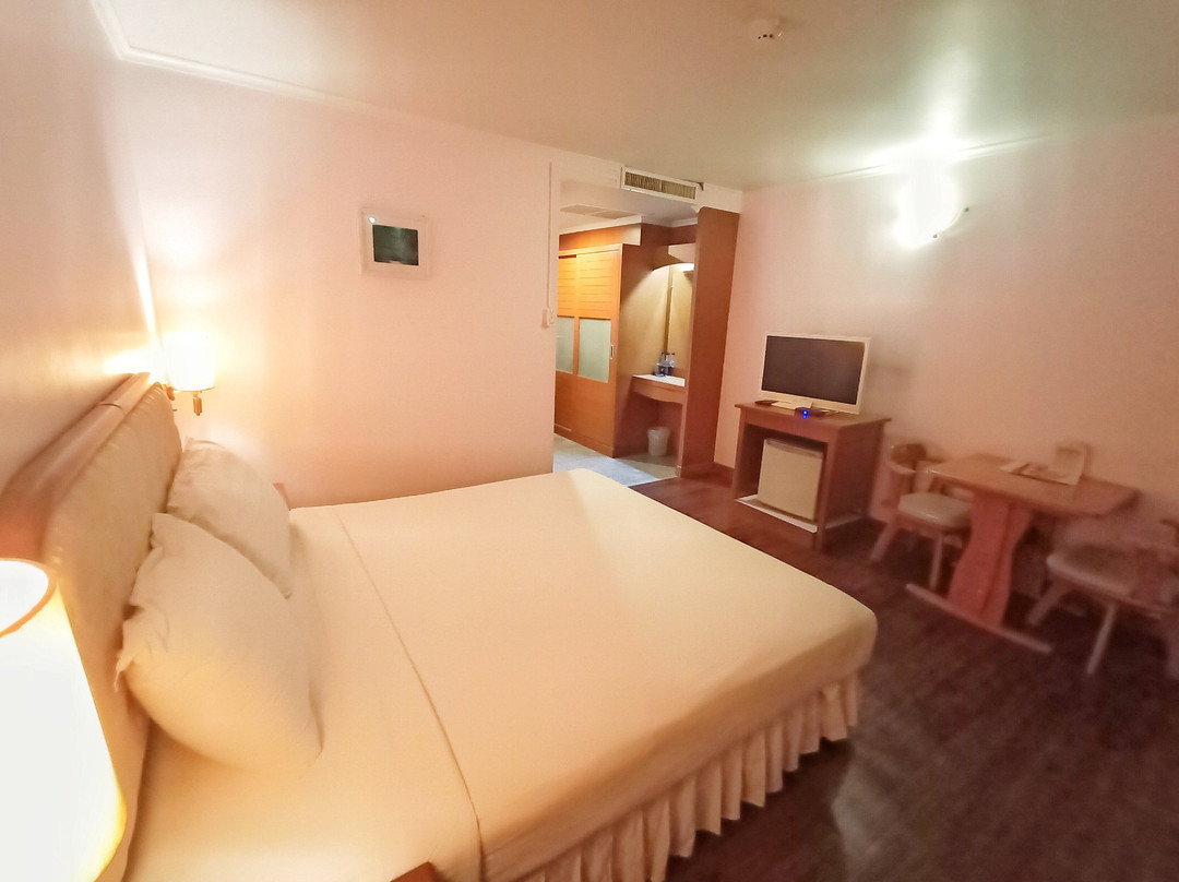 Western Grand Hotel Ratchaburi主图