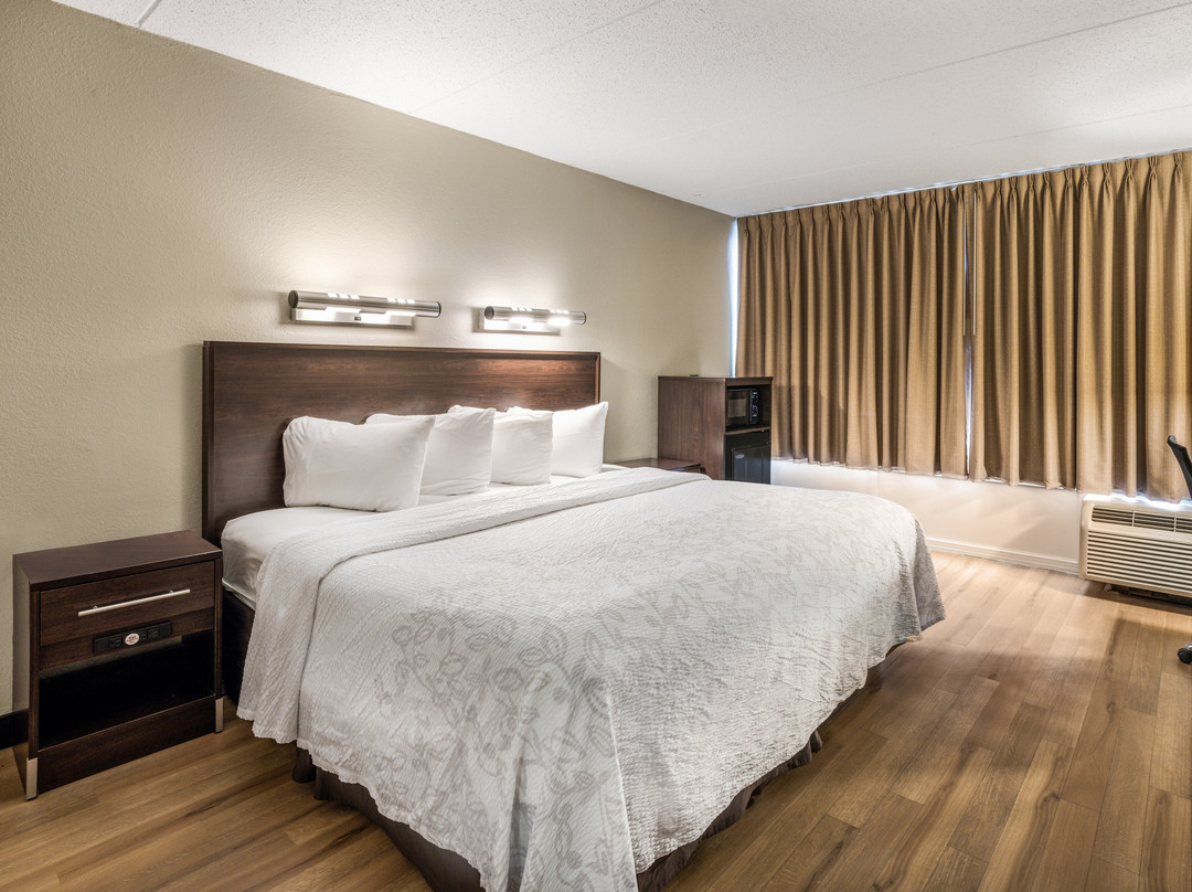 波士顿沃博恩红顶加客栈主图