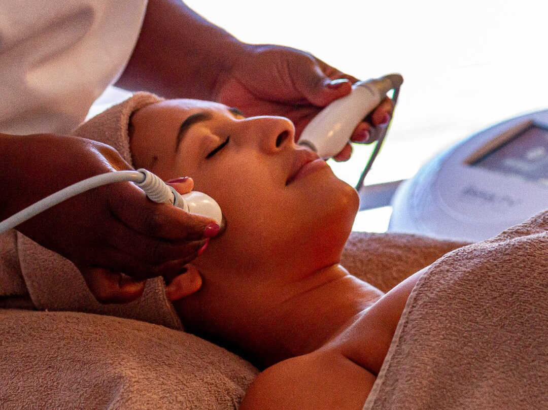 Camelot Spa Lagoon Beach Hotel-米那顿必去景点