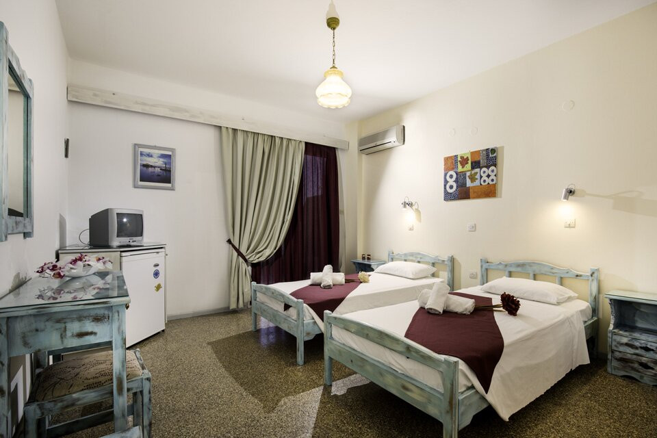 Kalathos Sun Hotel主图