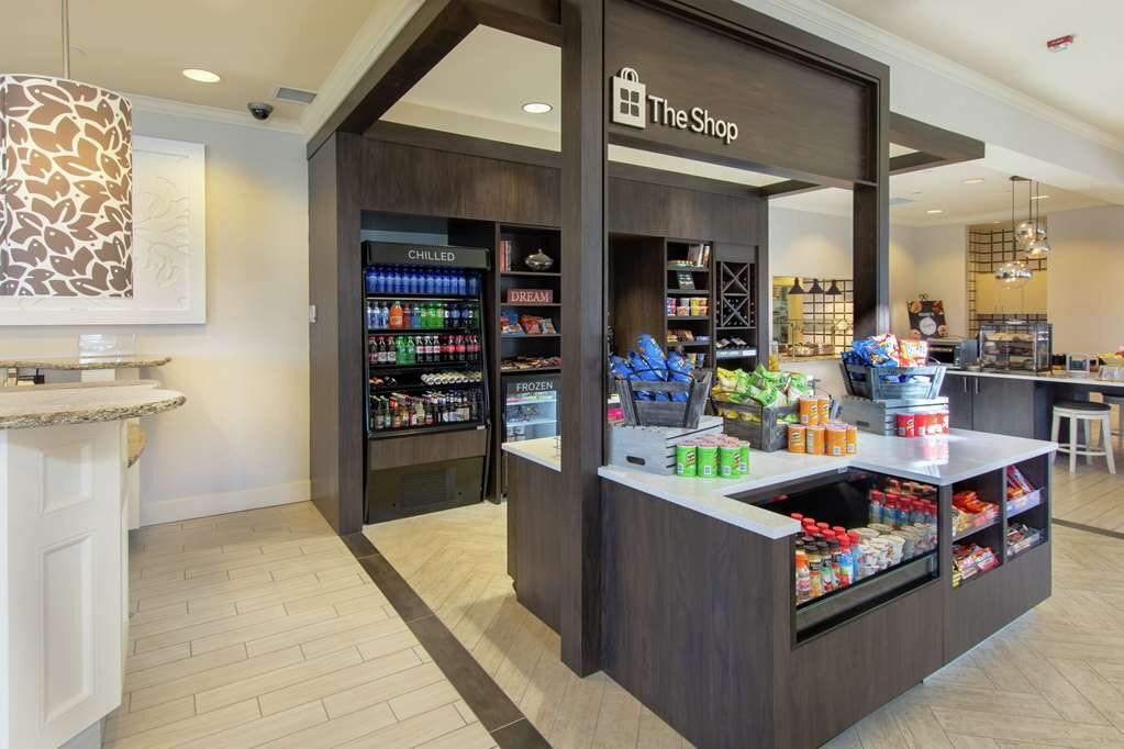 大瀑布希尔顿花园酒店主图