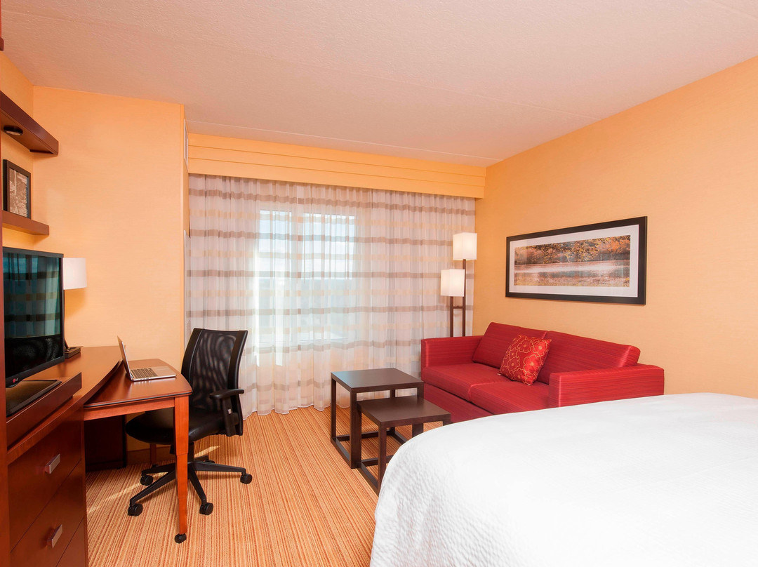 Courtyard by Marriott Peoria Downtown主图