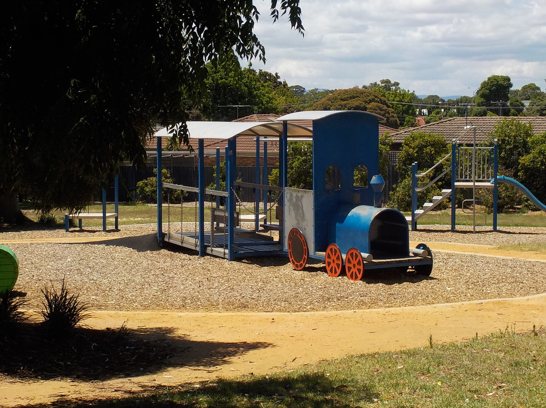 Stanley Avenue Playground景点图片