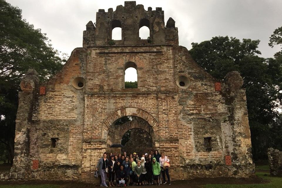 Lapa Verde Spanish School景点图片