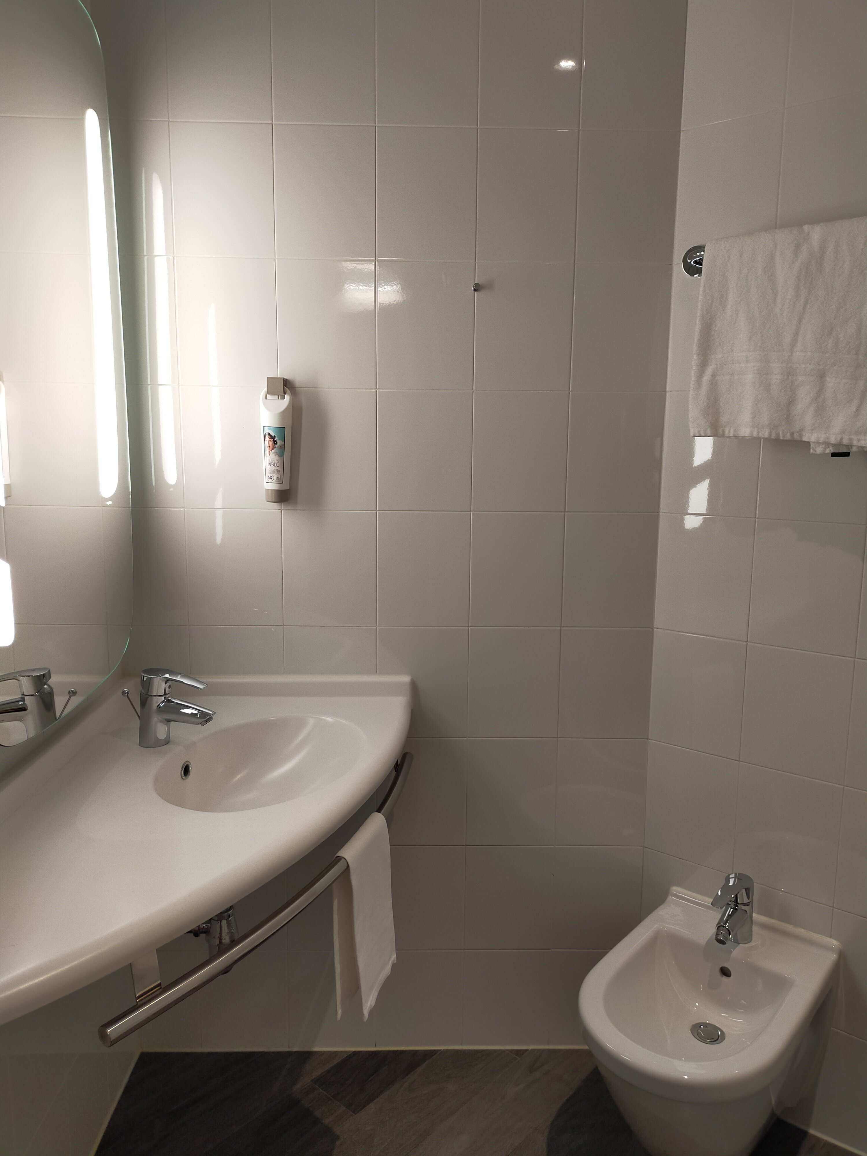 宜必思米兰展览中心酒店-浴室