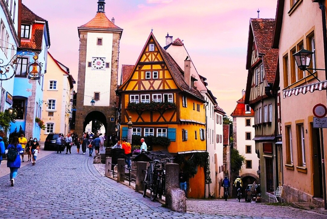 SCHIR Private Tours & Airport Transfers-阿姆斯特丹必去景点