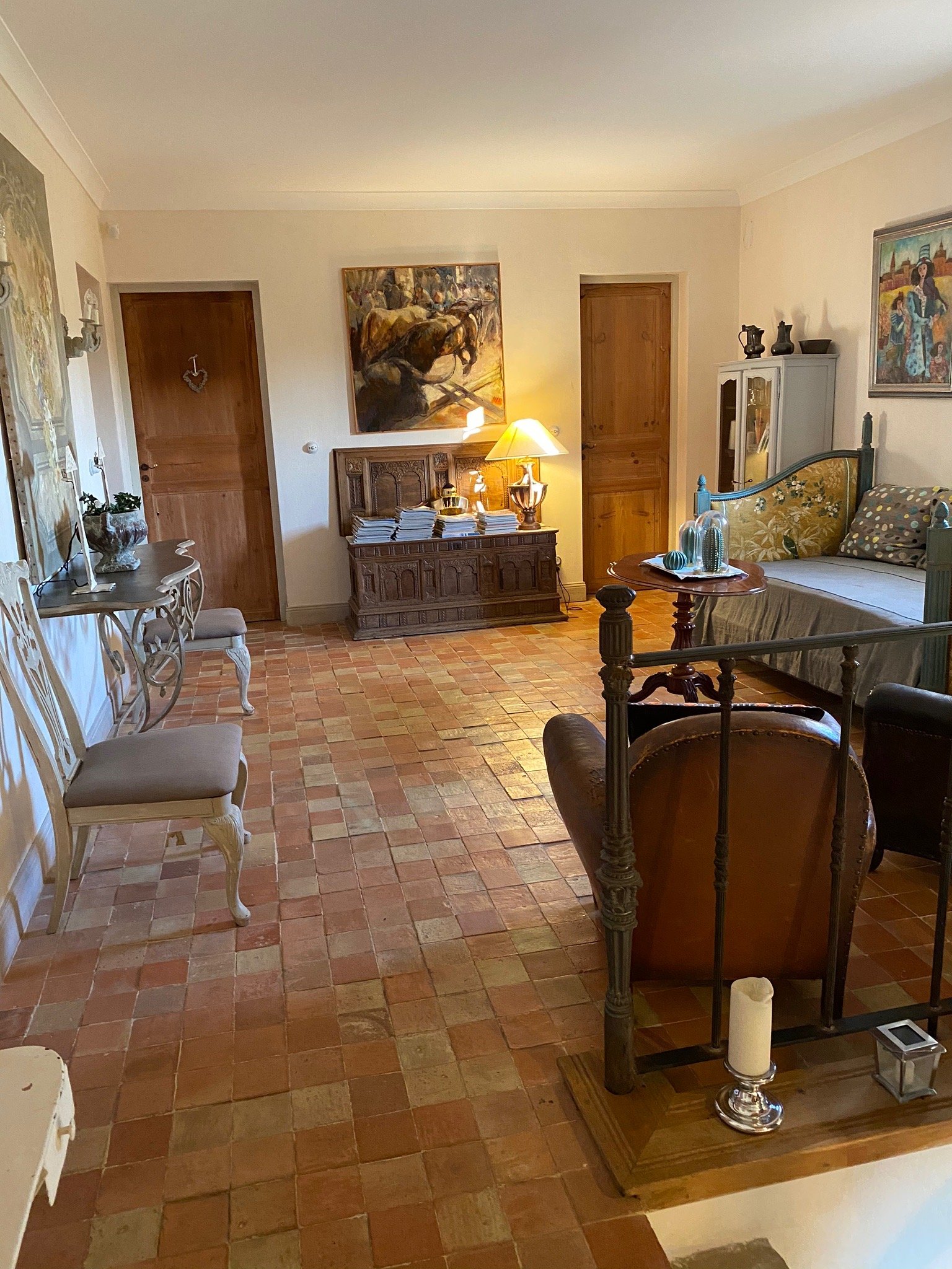 Les Volets Bleus-官方