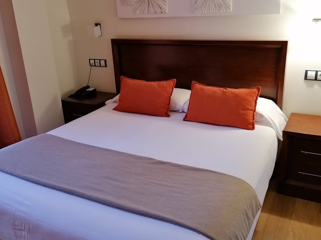 Hotel Obaga Blanca主图