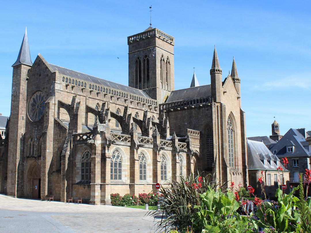 Eglise Notre Dame景点图片