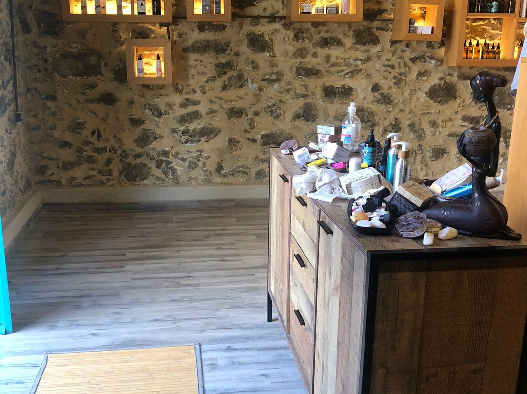 Massage Philosophy-Palaiochora必去景点