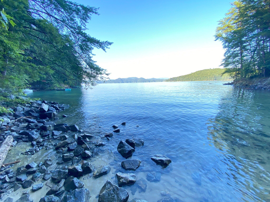 Devils Fork State Park-Salem必去景点