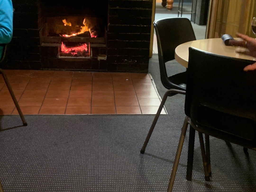 Spring Bay Hotel主图