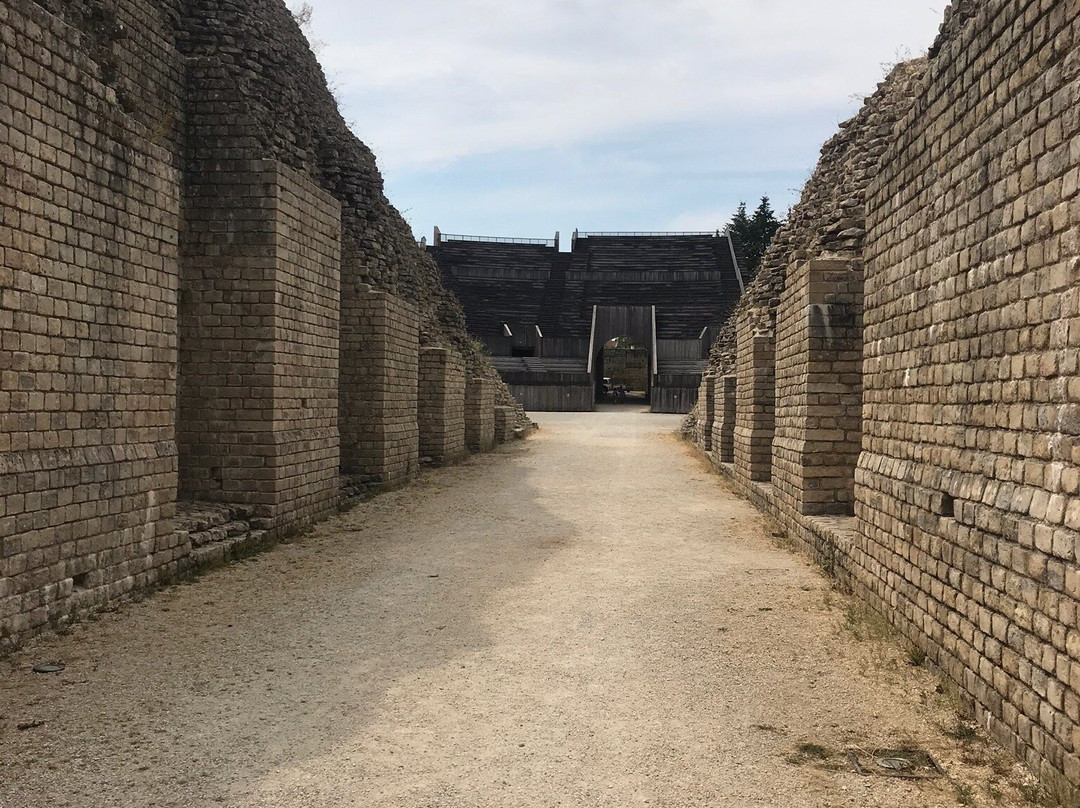 Amphithéatre景点图片