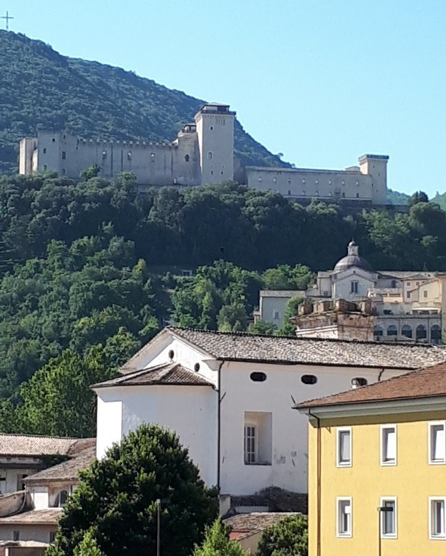 克拉丽奇酒店主图