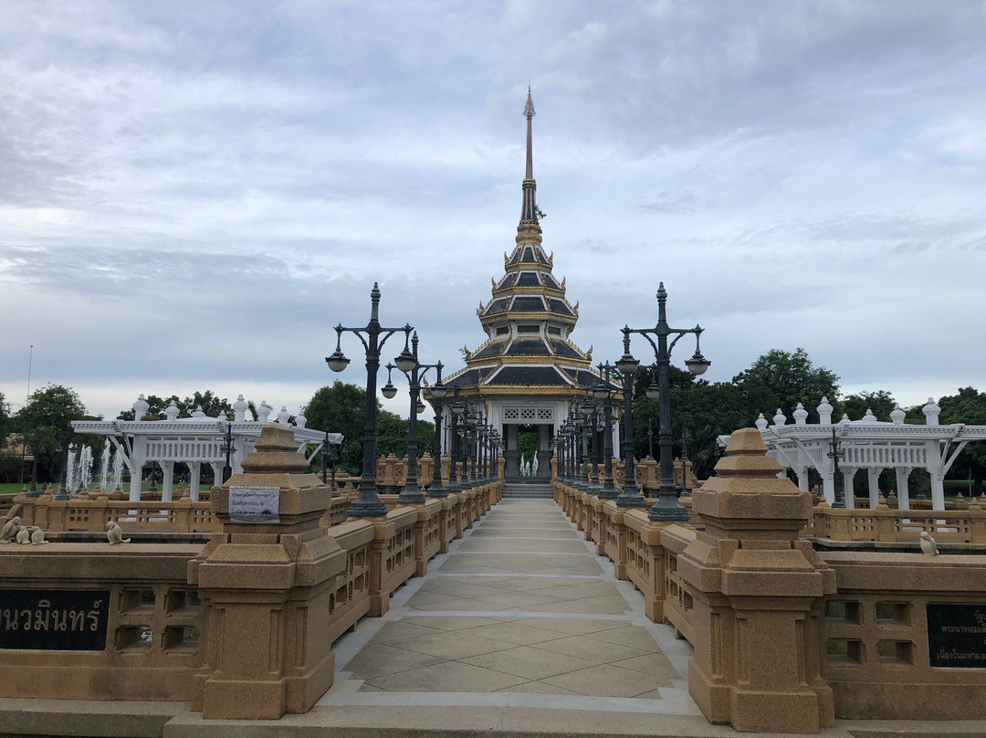 Kanchanaphisek Park-暖武里必去景点