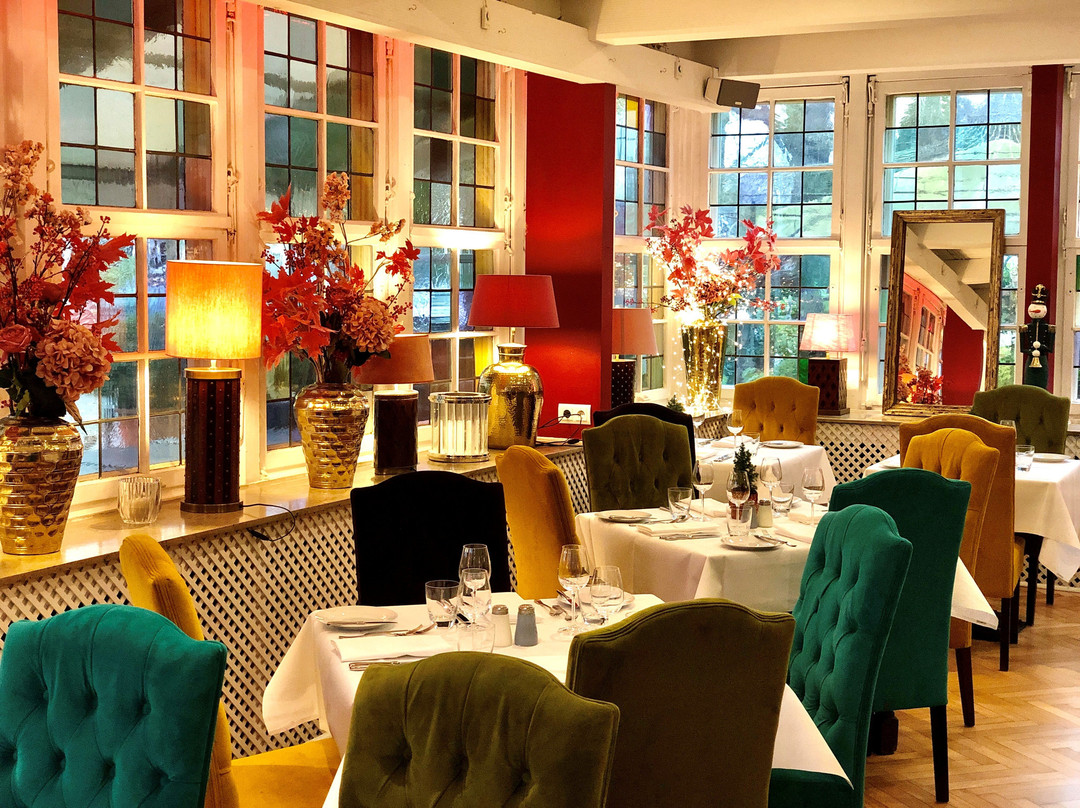 Ashley's Restaurant