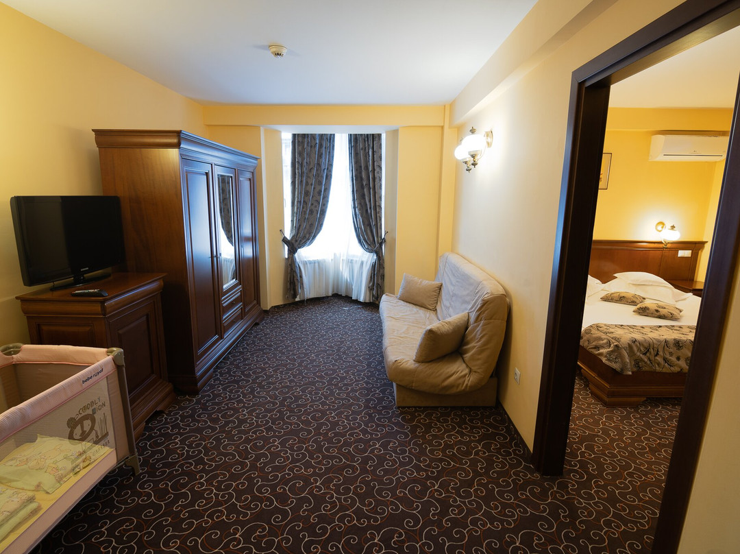 Hotel Dorna主图