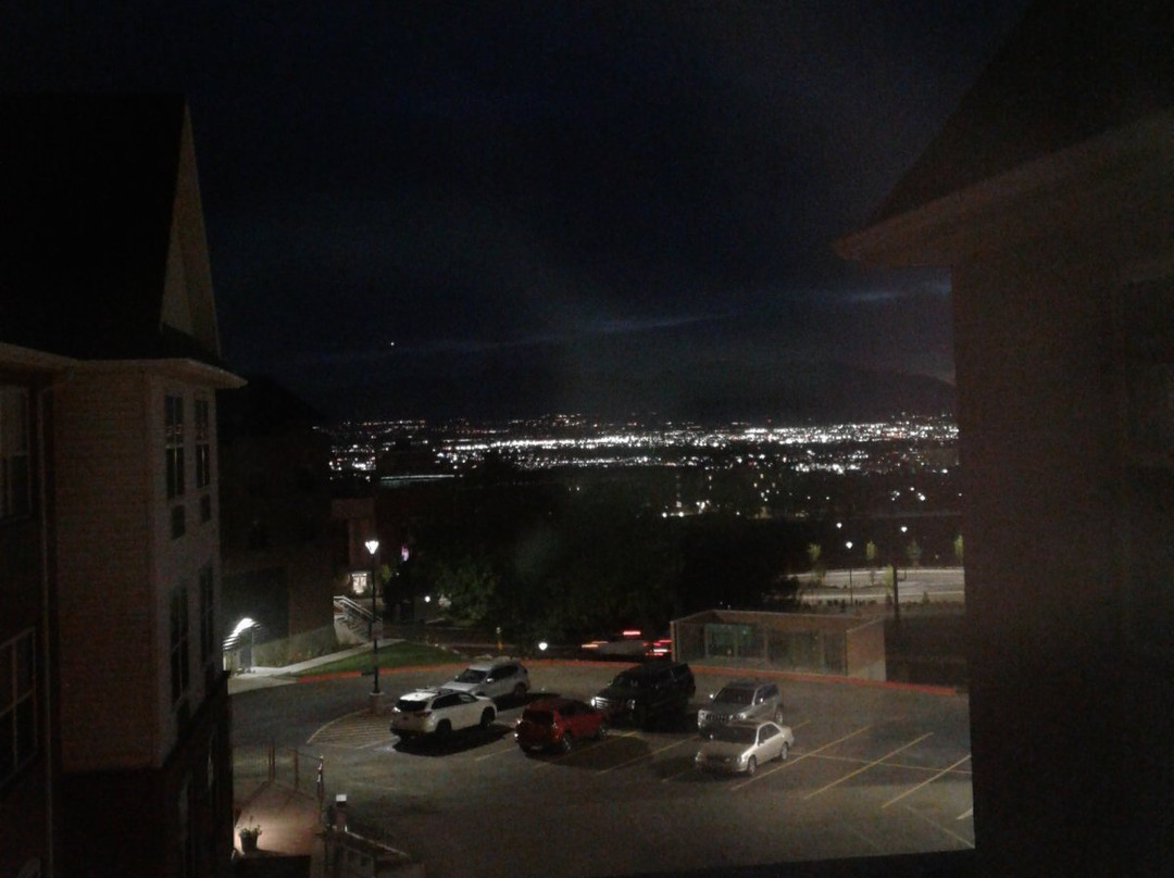 大学宾馆及会议中心主图