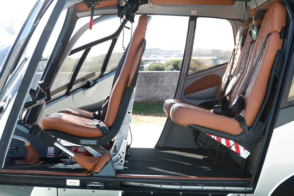 Bellavia Aviation Services-雅典必去景点