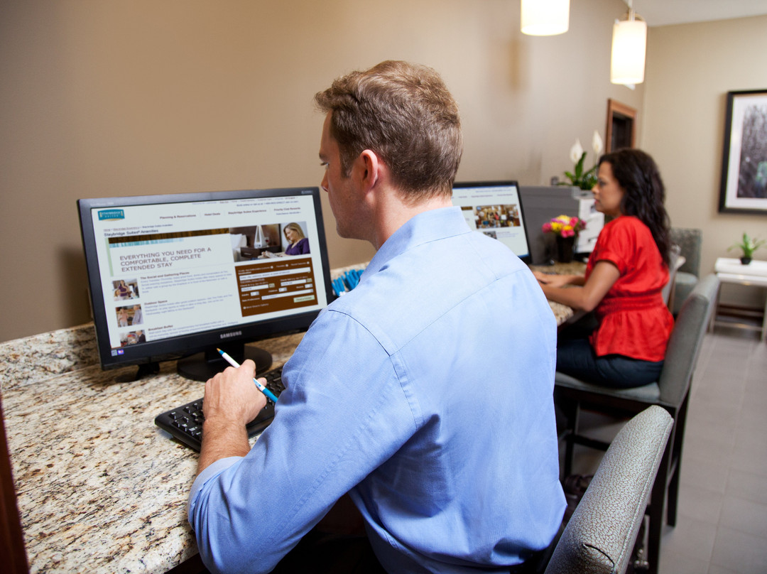 Staybridge Suites Pittsburgh-Cranberry Township by IHG主图