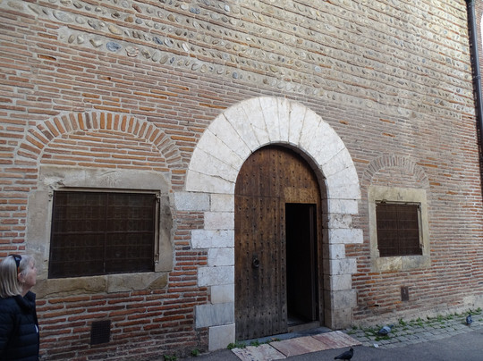 Chapelle du Devot-Christ-佩皮尼昂必去景点