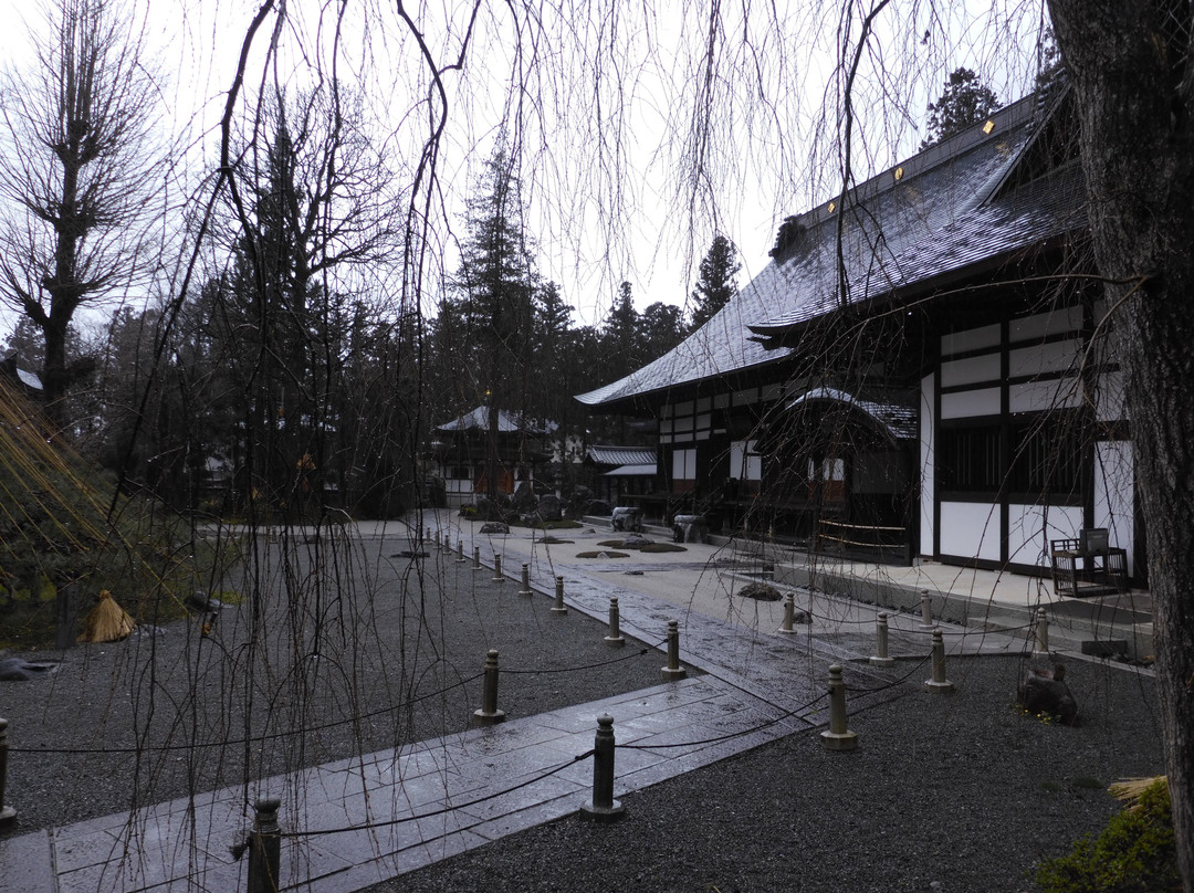 Jiunji Temple-下诹访町必去景点