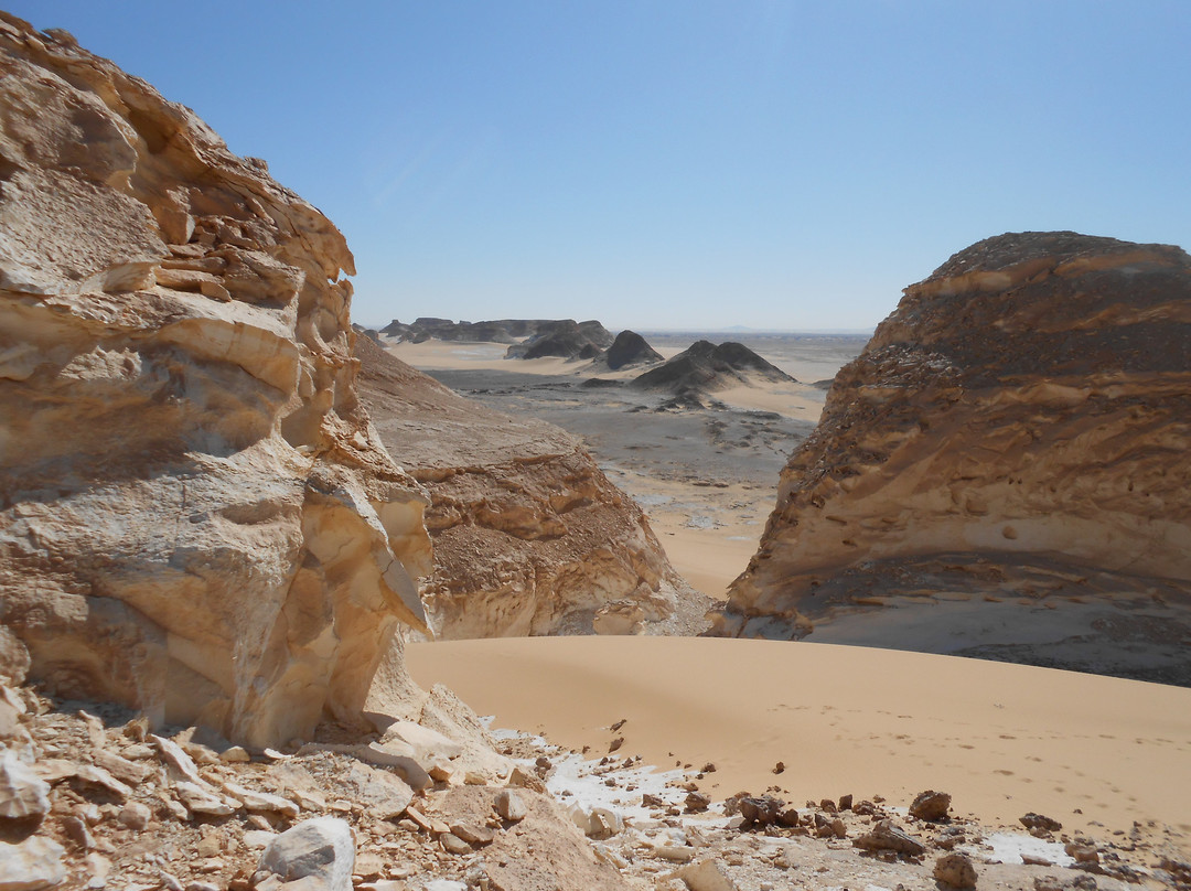 Valley of Agabat景点图片