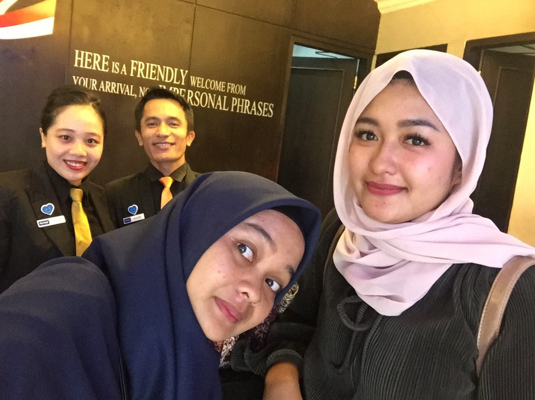 Kyriad Bumiminang Hotel主图