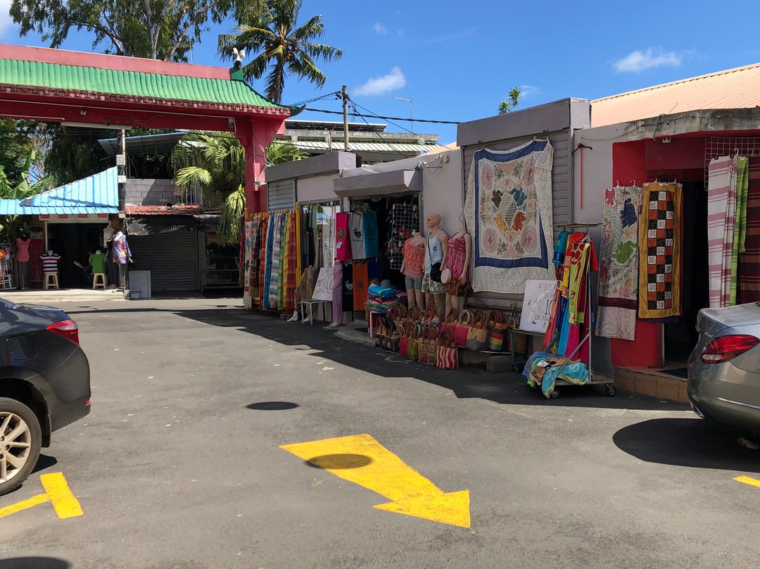 Grand Baie Bazaar-大湾必去景点