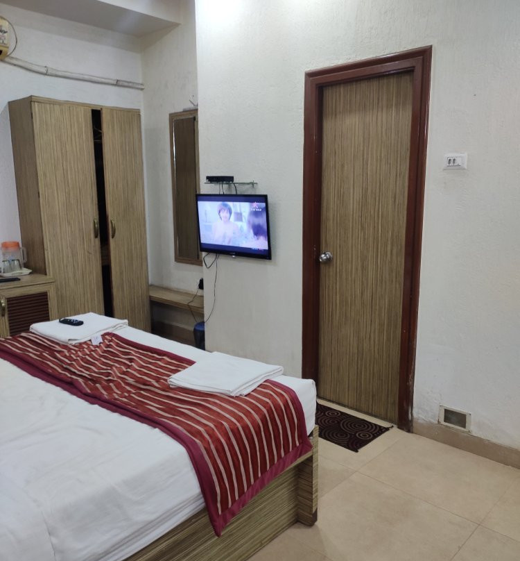 Treebo Trend Dwarkadhish主图