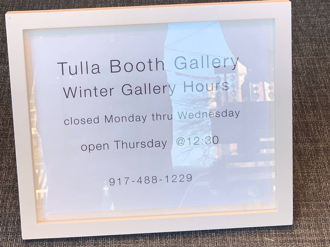 Tulla Booth Gallery景点图片