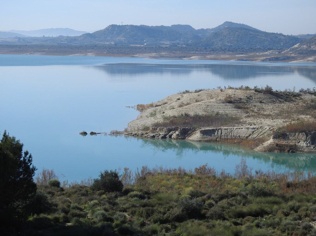 Embalse de La Pedrera景点图片