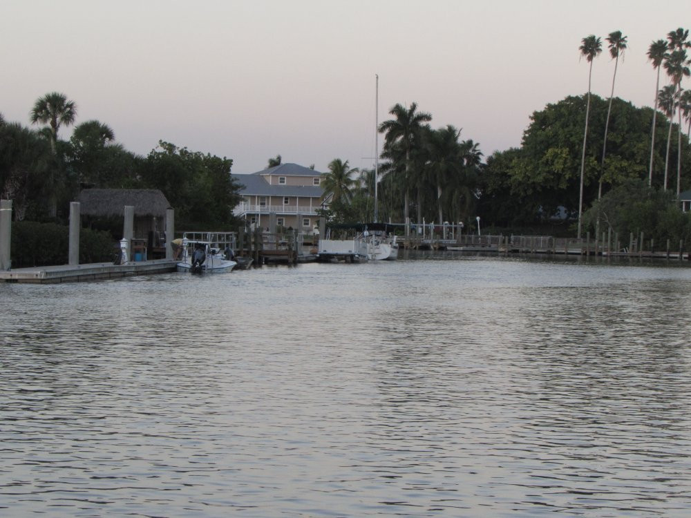 Rod and Gun Club主图