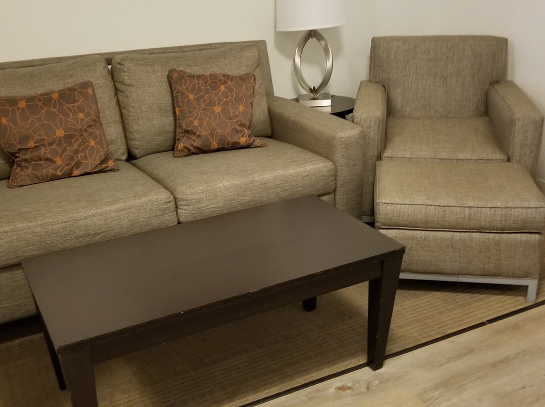 Holiday Inn & Suites Bloomington-airport By IHG主图