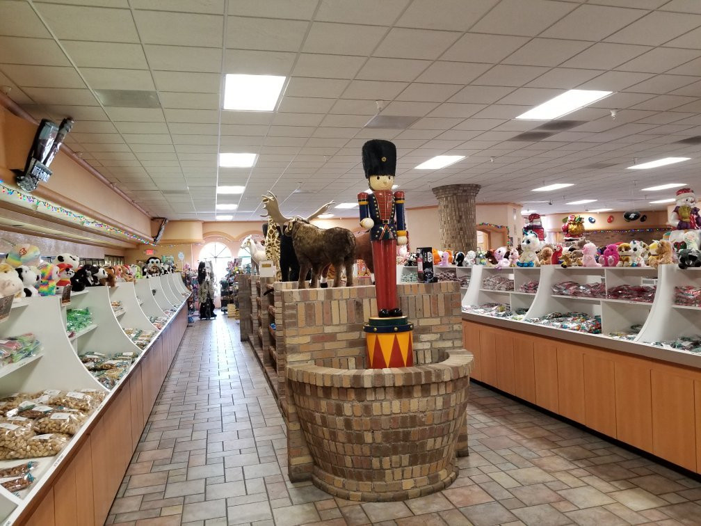 Death Valley Nut & Candy-比蒂必去景点