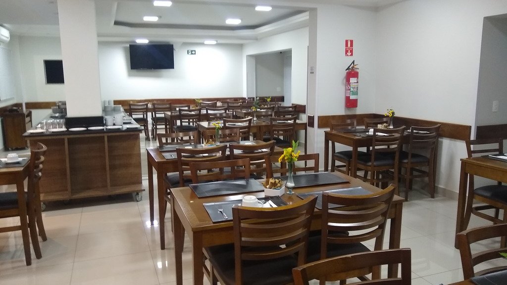 Avare Plaza Hotel-餐饮