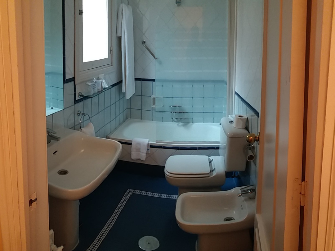 阿纳卡普里住宿主图