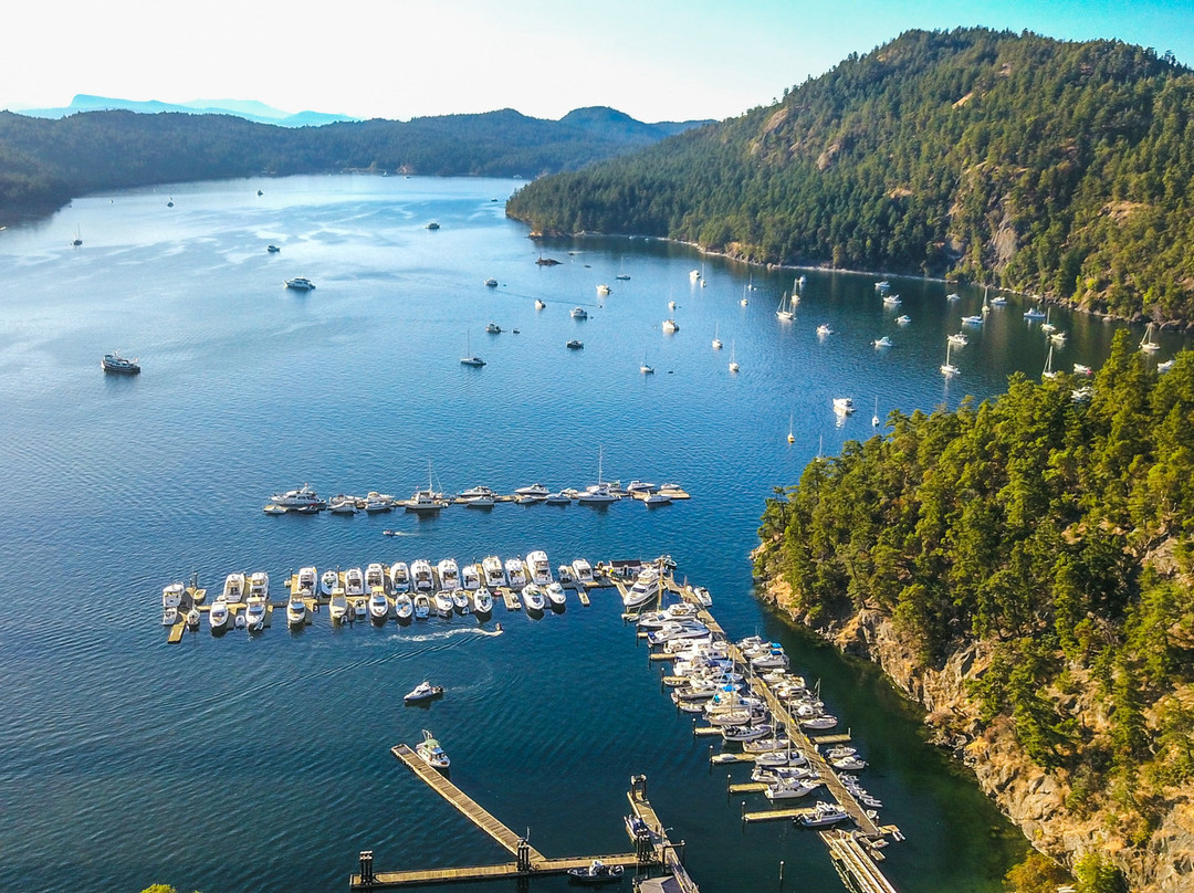 Poets Cove Marina-Bedwell Harbour必去景点