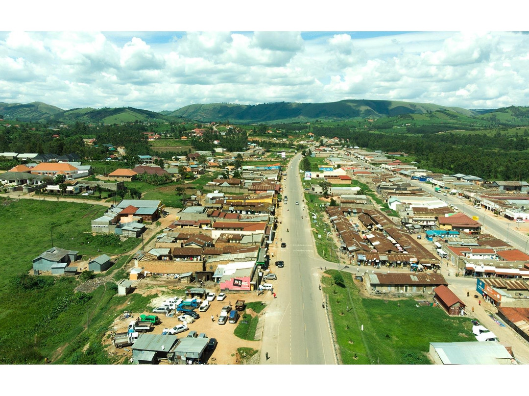 DARIUS TOURS-坎帕拉必去景点