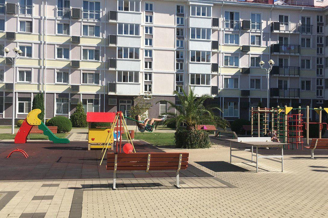 Barkhatnye Sezony Yekaterininskiy Kvartal主图