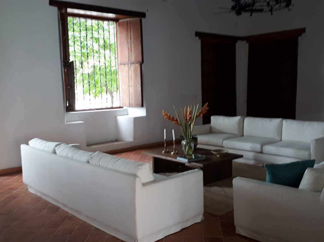 Hotel San Rafael主图