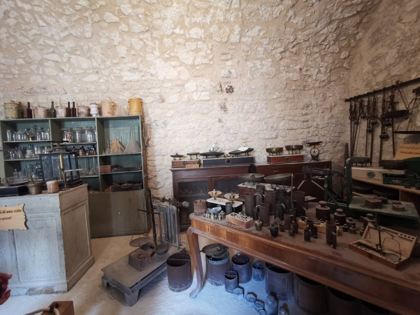 Museo degli Arnesi di Una Volta-莫迪卡必去景点
