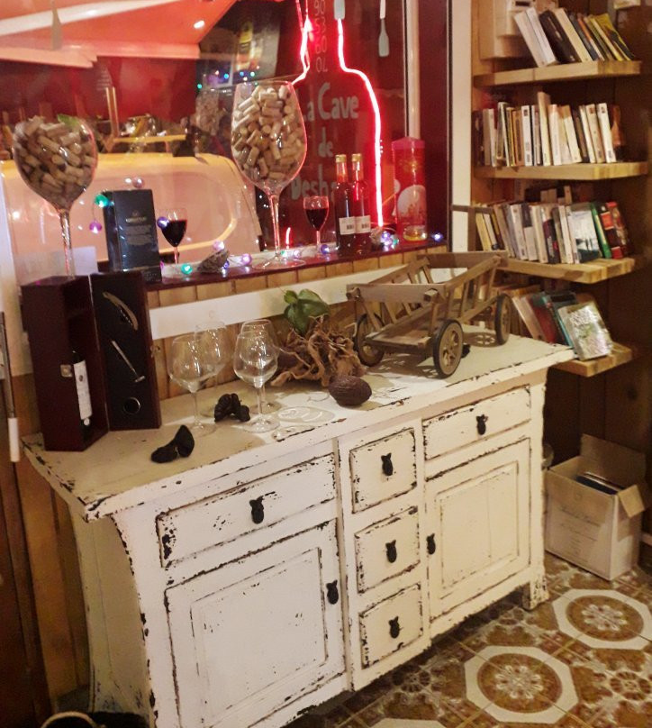 La Cave de Deshaies-Deshaies必去景点