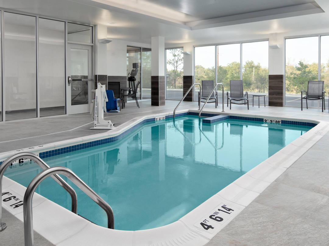 Fairfield by Marriott Inn & Suites Lake Geneva主图