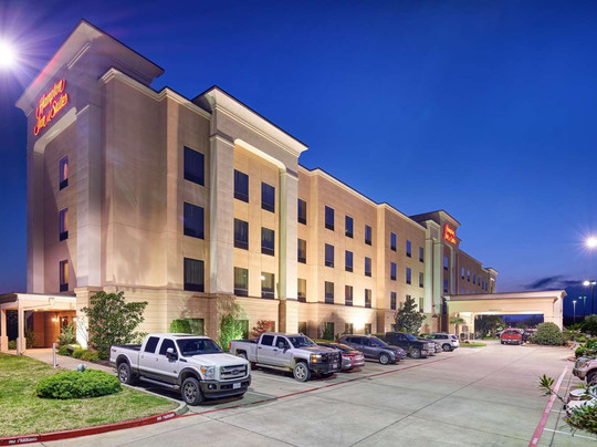 Hampton Inn & Suites Waco-South主图