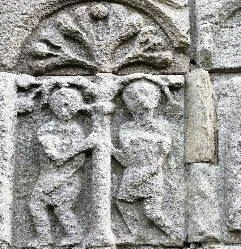 Ardmore Round Tower And Cathedral-Ardmore必去景点