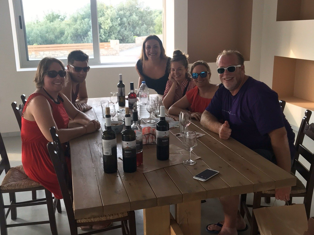 Metaxakis Winery-Orthes必去景点