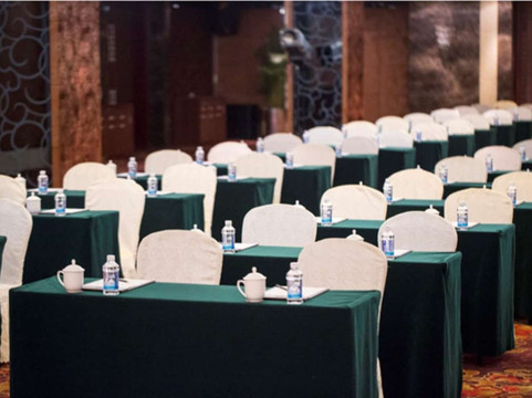 太原潞安戴斯酒店主图