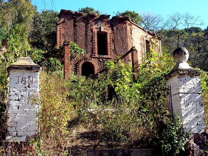 El Amparo Mining Company